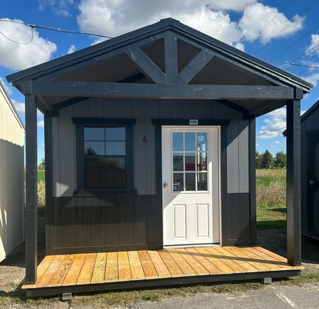 Utility Playhouse - 10x20